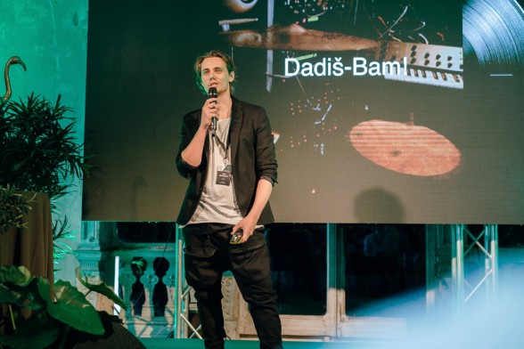 Raksta attēls - Uz Latvijas mārketinga konferenču skatuvēm nonāk tēma par audio zīmolvedību