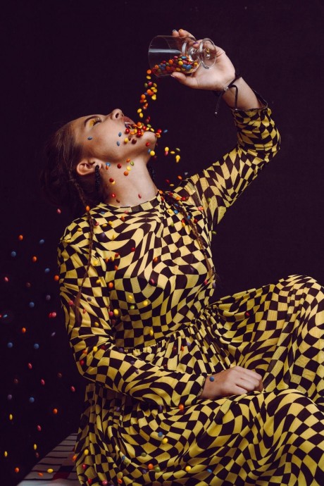 Raksta attēls - Ar dziesmu un video “Zāles” sevi piesaka jaunā dziedātāja Loreta Reide