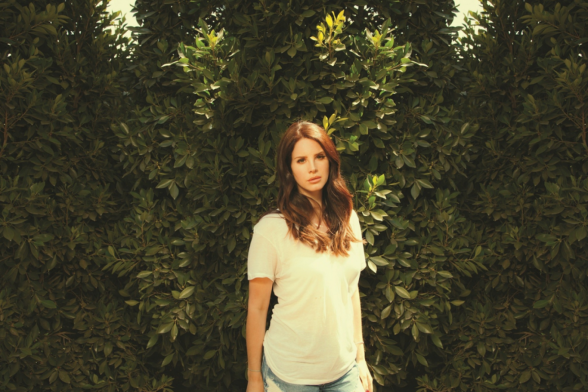 Raksta attēls - Jauna dziesma! Lana Del Reja sapņainā balādē dzied par mīlestību
