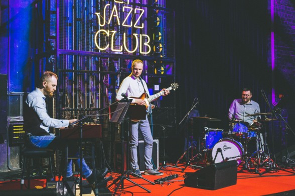 Raksta attēls - Klajā nāk pirmā Latvijas “Hammond" ērģeļu džeza trio skaņu plate