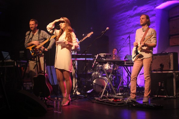 Raksta attēls - Grupa "ASTRO’N’OUT" izdod jaunu singlu "Gaisma" un izsludina papildkoncertu (VIDEO)