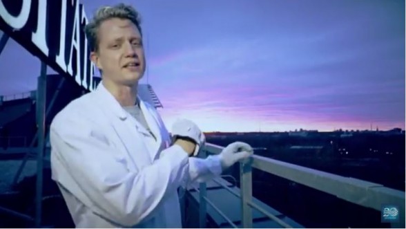 Raksta attēls - Reperis Edavārdi bērniem māca fiziku (VIDEO)