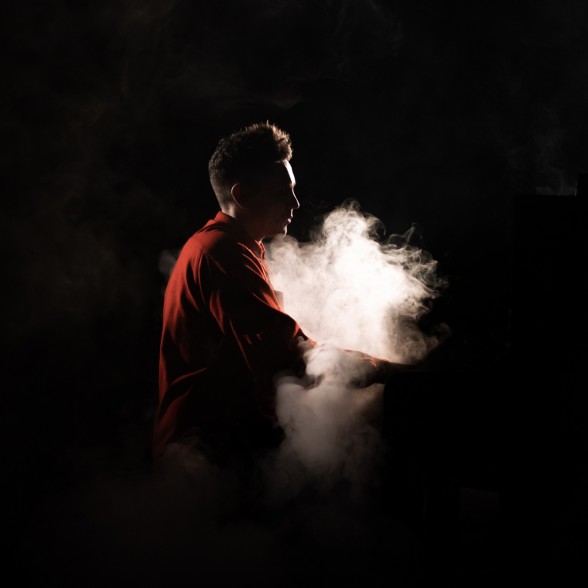 Raksta attēls - Jānis Šipkēvics publicē video dziesmai no gaidāmā solo albuma