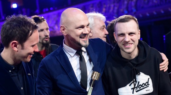 Raksta attēls - Zelta Mikrofons 2017 ceremonija jau rīt – kurš būs pasākuma vadītājs?