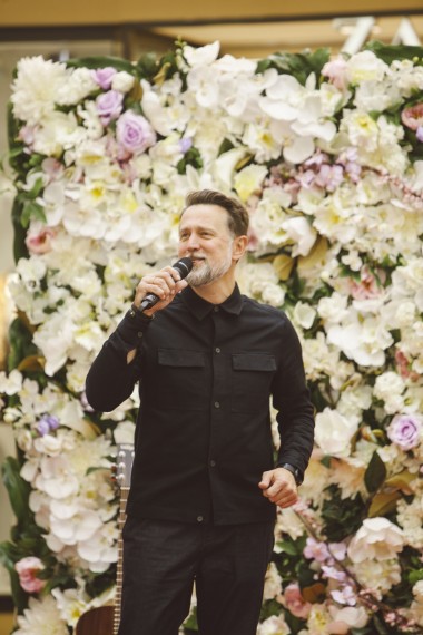 Ieskaties izstādes  "Divdesmitgades populārākie albumi" atklāšanā (FOTO)
