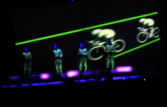 Raksta attēls - Rudens beigās Kraftwerk izdos trīsdimensionālu albumu