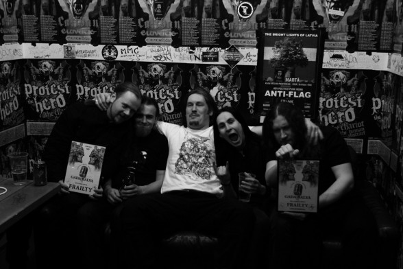 Raksta attēls - “Frailty” jauno albumu “Ways Of The Dead” iedvesmojuši Tuvie Austrumi