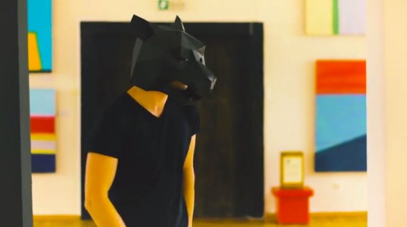 Raksta attēls - Fiņķis x DoStudija jaunajā video dejo divi vilciņi