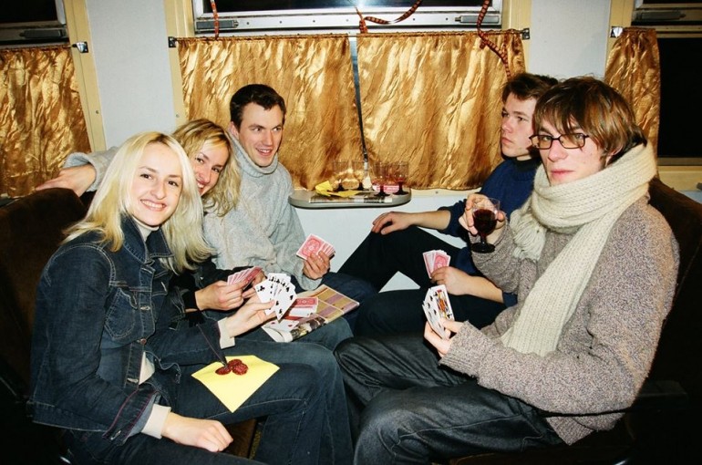 Grupa "Aparāts"