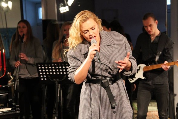 Raksta attēls - Linda Leen izsludina papildkoncertu Rīgā