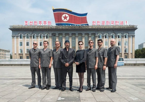 Raksta attēls - Ekskluzīvi: latvieši filmē Laibach koncertu Ziemeļkorejā! FOTO