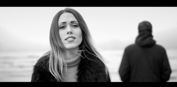 Raksta attēls - Dziedātāja Katrīna Bindere publicē emocionālu video