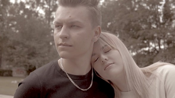 Raksta attēls - Dziedātāja Diona Liepiņa izdevusi jaunu singlu 