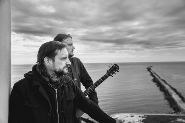 Raksta attēls - Latvijas romantiskākais duets "Čipsis un Dullais" nodod klausītājiem jaunu dziesmu