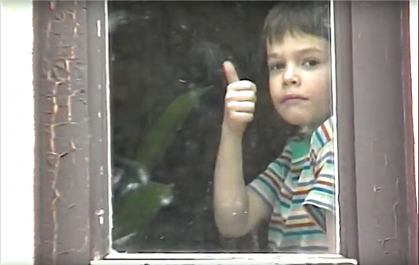 Raksta attēls - VIDEO: Jaunākajā "The Bad Tones" mūzikas klipā - kadri no dalībnieku bērnības. Mīlīgi! 