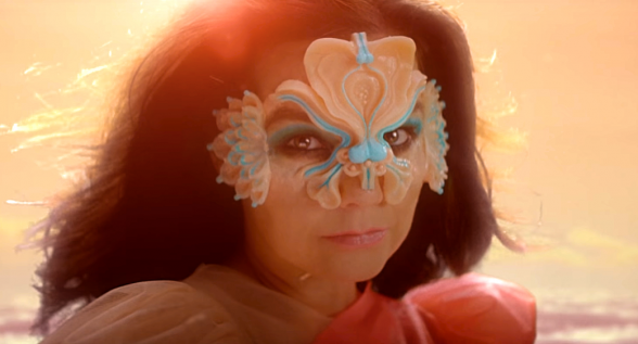 Raksta attēls - Björk jaunās dziesmas "The Gate" video aizved pilnīgi citā pasaulē!