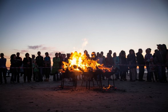 Raksta attēls - Senās uguns nakts bezmaksas koncerts Liepājas pludmalē  festivāla “Via Baltica" noslēgumā